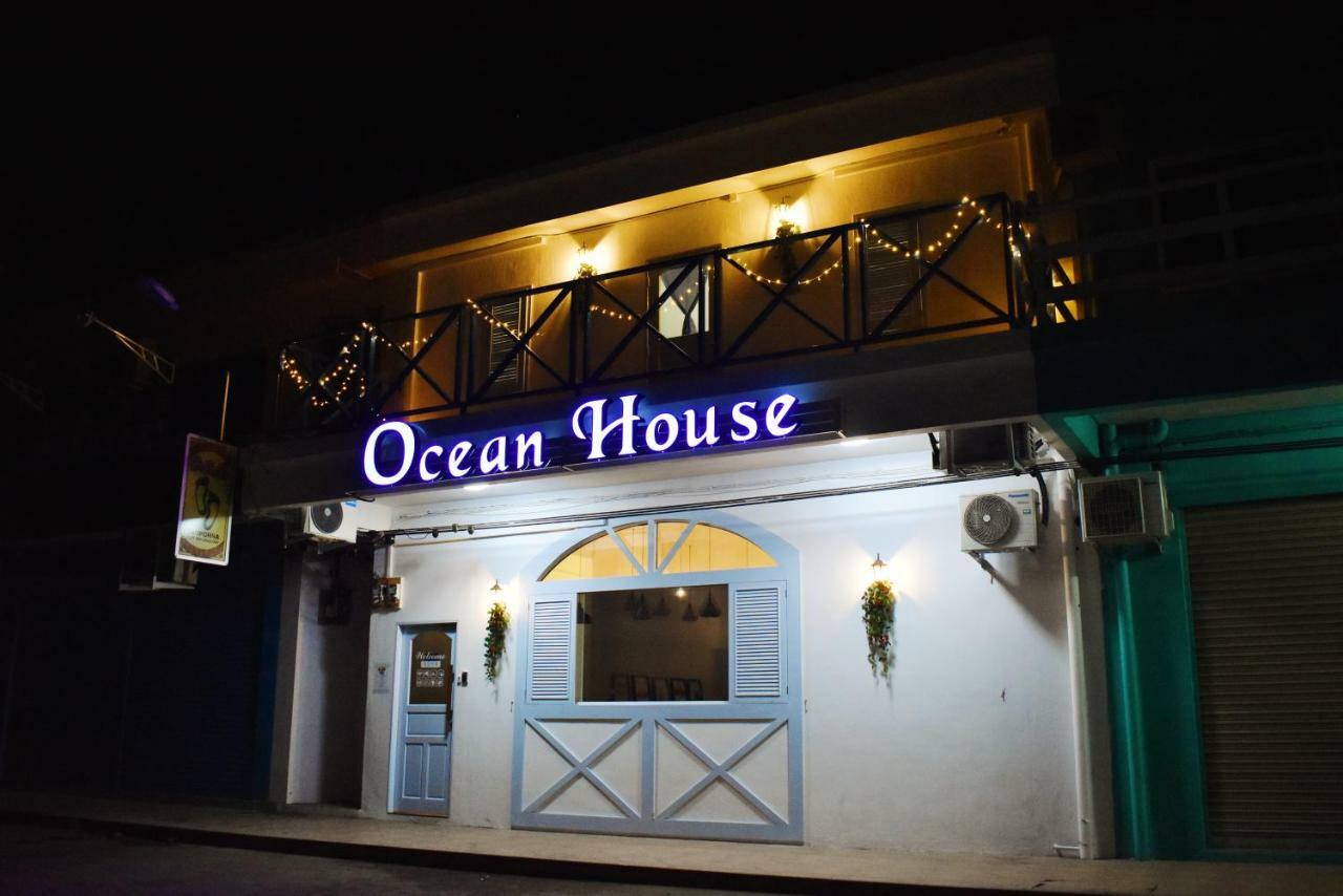Auberge de jeunesse Ocean House à Semporna Extérieur photo